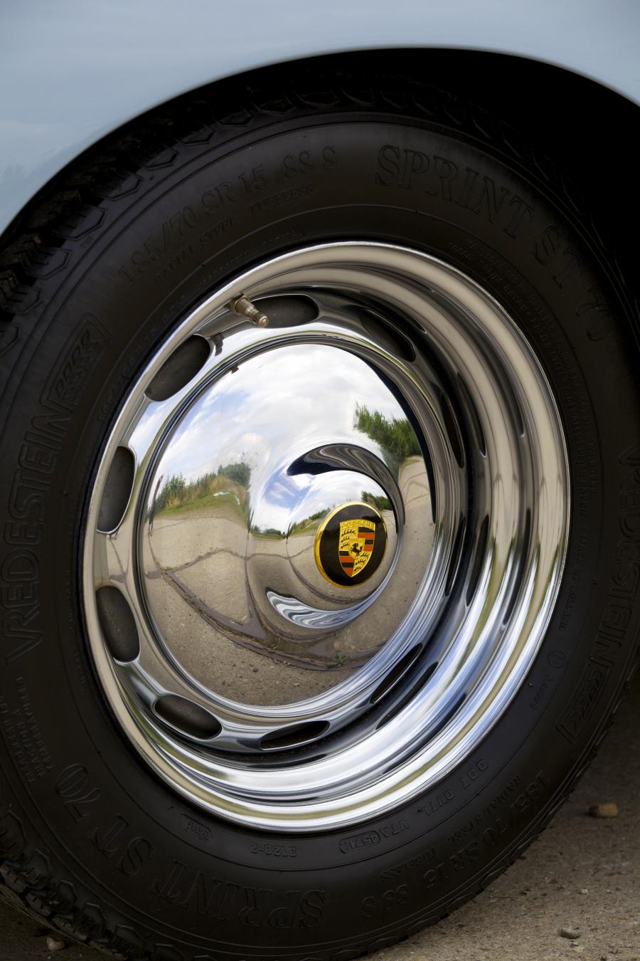  Porsche 356A 1600 Super Cabriolet 1959 года  (фото 8 из 19)